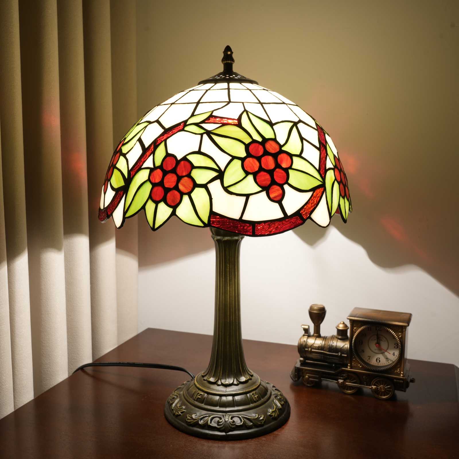  Blivuself Tiffany Stained Glass Table Lamp,12-Inch Retro Country Style Vine Grape Design, Suitable For Home Decoration Art In Bedrooms, Dormitories, Dining Rooms, Etc. (Green Leaves And Red Grapes -OFT1340)