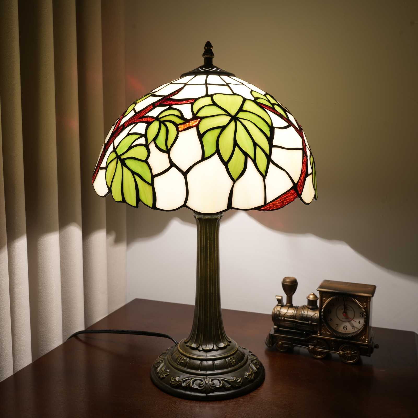  Blivuself Tiffany Stained Glass Table Lamp,12-Inch Retro Country Style Vine And Green Leaves, Suitable For Home Decoration Art In Bedrooms, Dormitories, Dining Rooms, Etc（OFT1341）