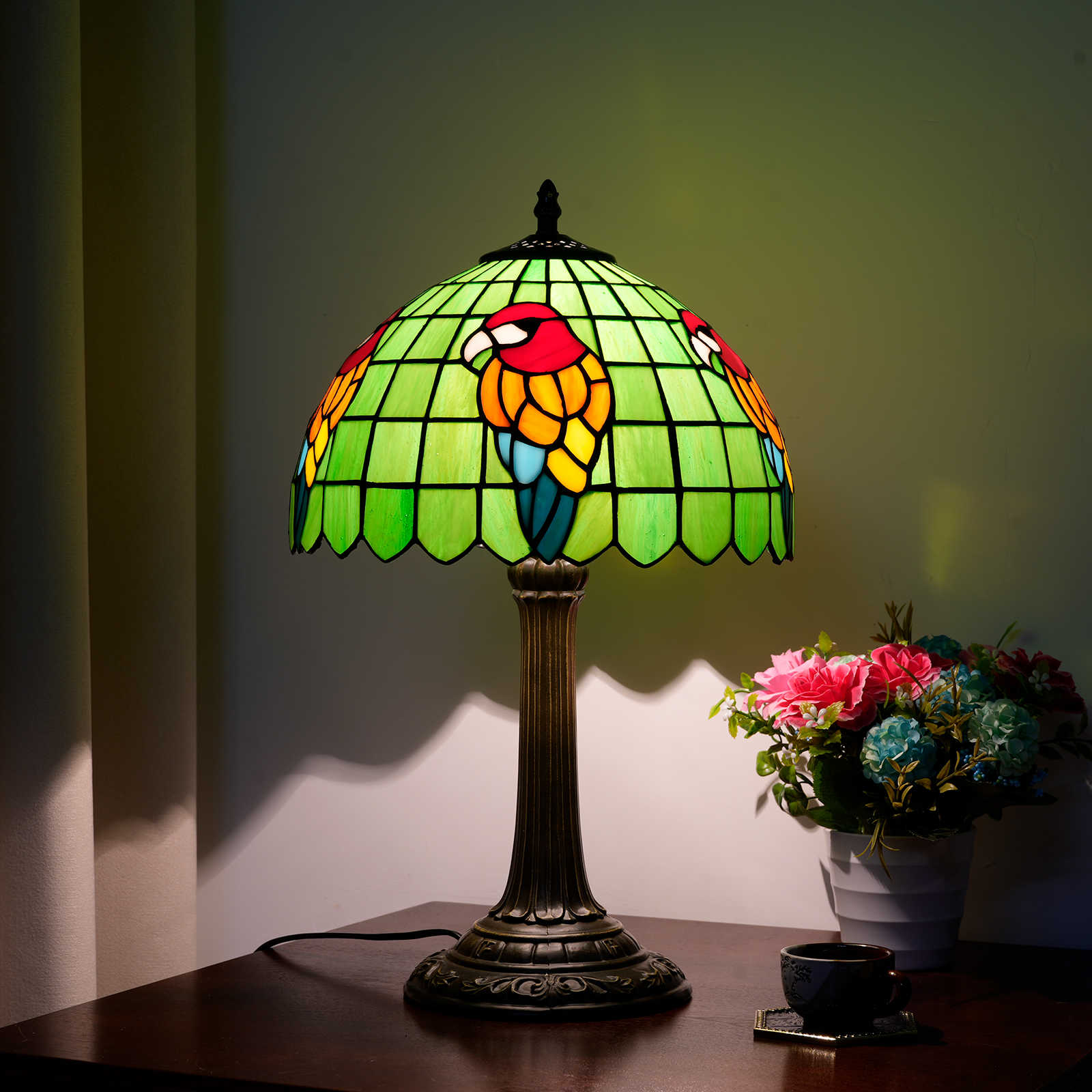 Blivuself Tiffany Desk Lamp Medieval Style 12 Inch Green Base Red Parrot Handmade Stained Glass Lamp Shade, Retro Style Glass Table Lamp, Indoor Lighting Eye Protection Reading Light, Suitable For Bedroom Dining Room Office, 12 Inch Green Base Parrot - Bronze Desk Lamp OFT1266