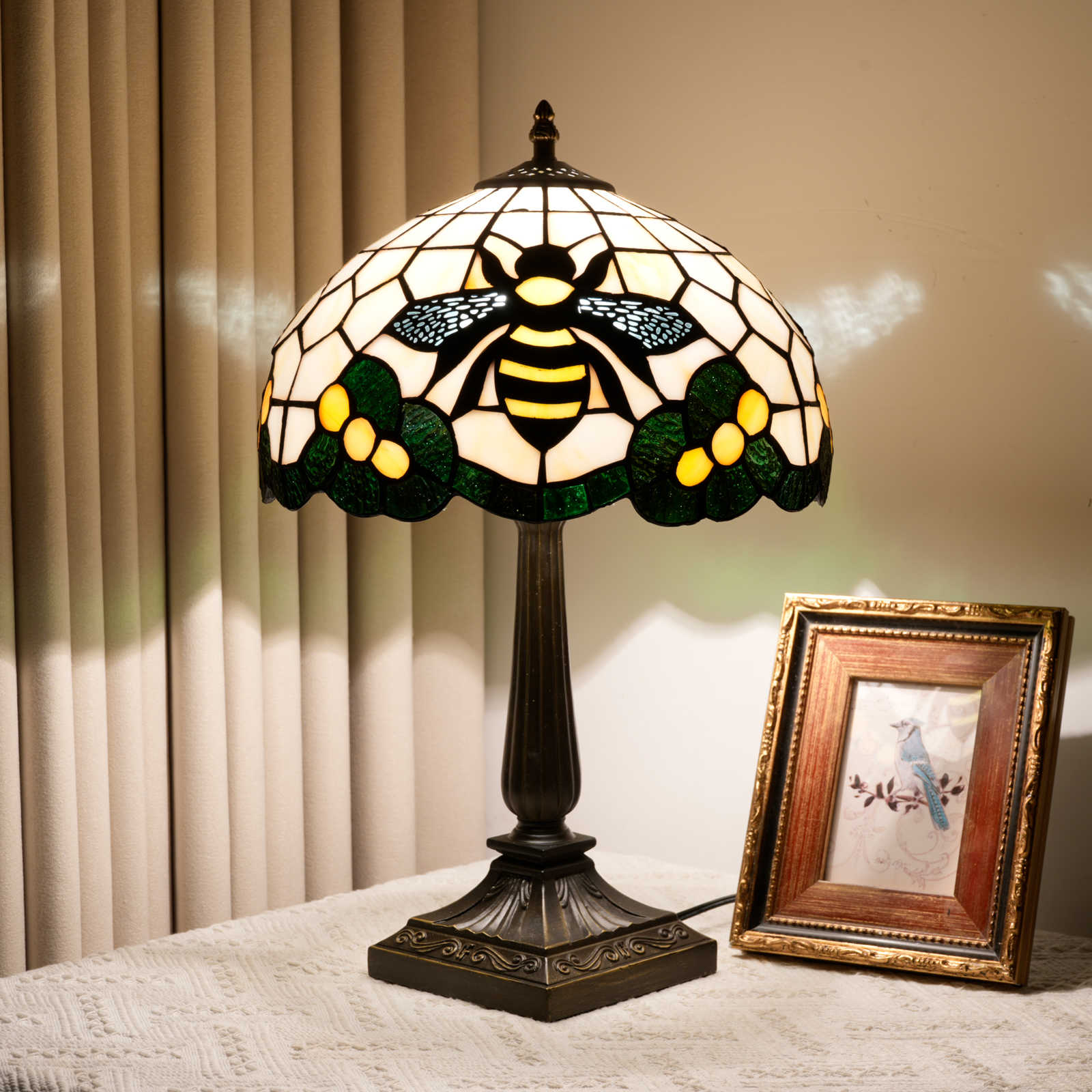 Blivuself 12 Inch Tall Tiffany Style Bumble Bee Glass Lamp, Retro Animal Themed Art Deco Accent Table Light with Vibrant Black, Yellow and White Bee Stained Glass Shade, Handcrafted Whimsical Design, Antique Bronze Finished Base, Inline Switch, Suitable for Bedroom, Living Room, Office, Farmhouse, Cottage Home Decor OFT1407