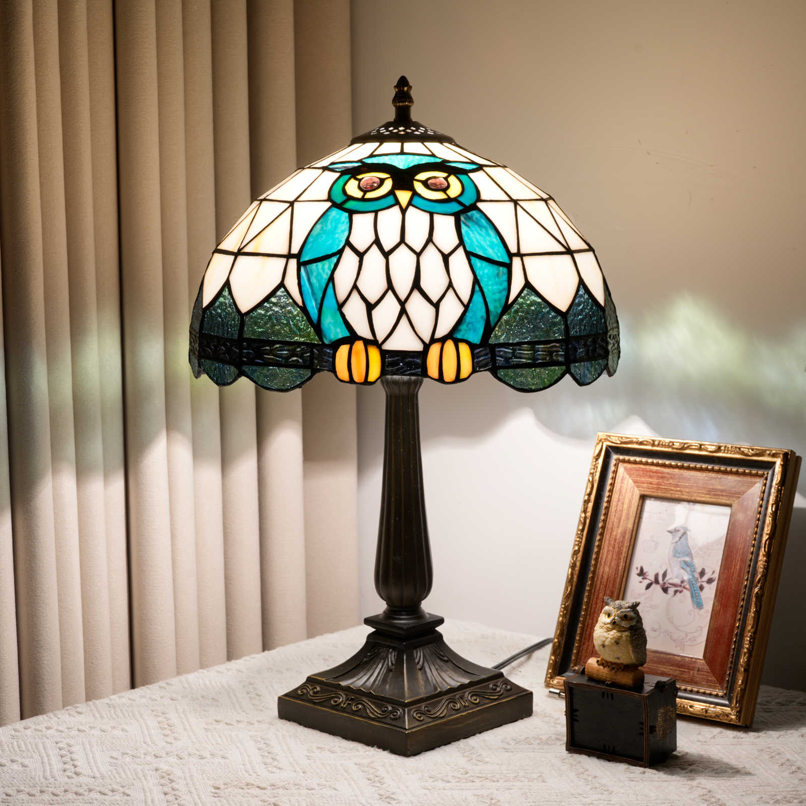 Blivuself Vintage Tiffany Style Owl Animal Table Lamp, 12 Inch Handcrafted Stained Glass Nightstand Light with Cute Owl Pattern, Whimsical Art Deco Accent Lamp, Antique Bronze Metal Base, 57 Inch Cord, Ideal for Bedroom, Living Room, Home Office, Rustic & Boho Decor OFT1403