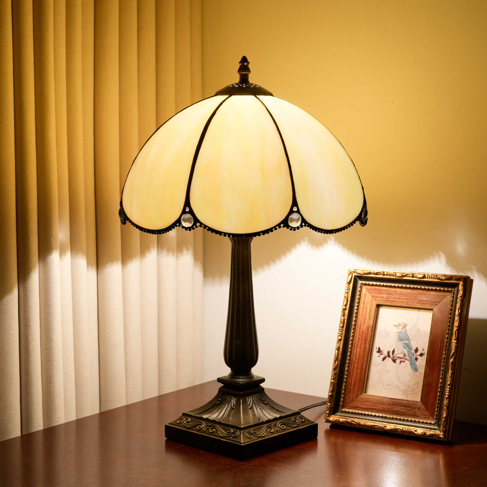 Blivuself Vintage Cream White Tiffany Table Lamp，Tiffany Style 12 Inch Vintage Nightstand Light, Simple Minimalist Accent Lamp with Jewel Trim and Aluminium Alloy Base for Bedroom, Living Room, Office and Home Accent Decor OFT1381