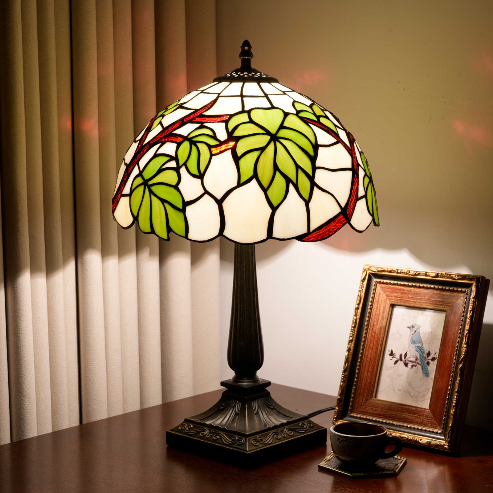 Blivuself Green Leaf Vine Stained Glass Tiffany Table Lamp, Handcrafted Botanical Floral Design, Large Vintage Nightstand Light with Bronze Base for Bedroom, Living Room, and Cottage Home Decor OFT1418