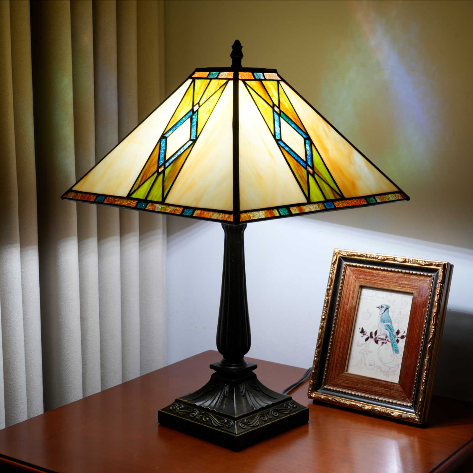 Blivuself Tiffany Style Lamp 16 Inch Warm Green Square Warm Atmosphere To Create A Bedside Lamp Handmade Stained Glass Table Lamp For Bedroom Dining Room Study Living Room Office And Other Home Decoration OFT1368