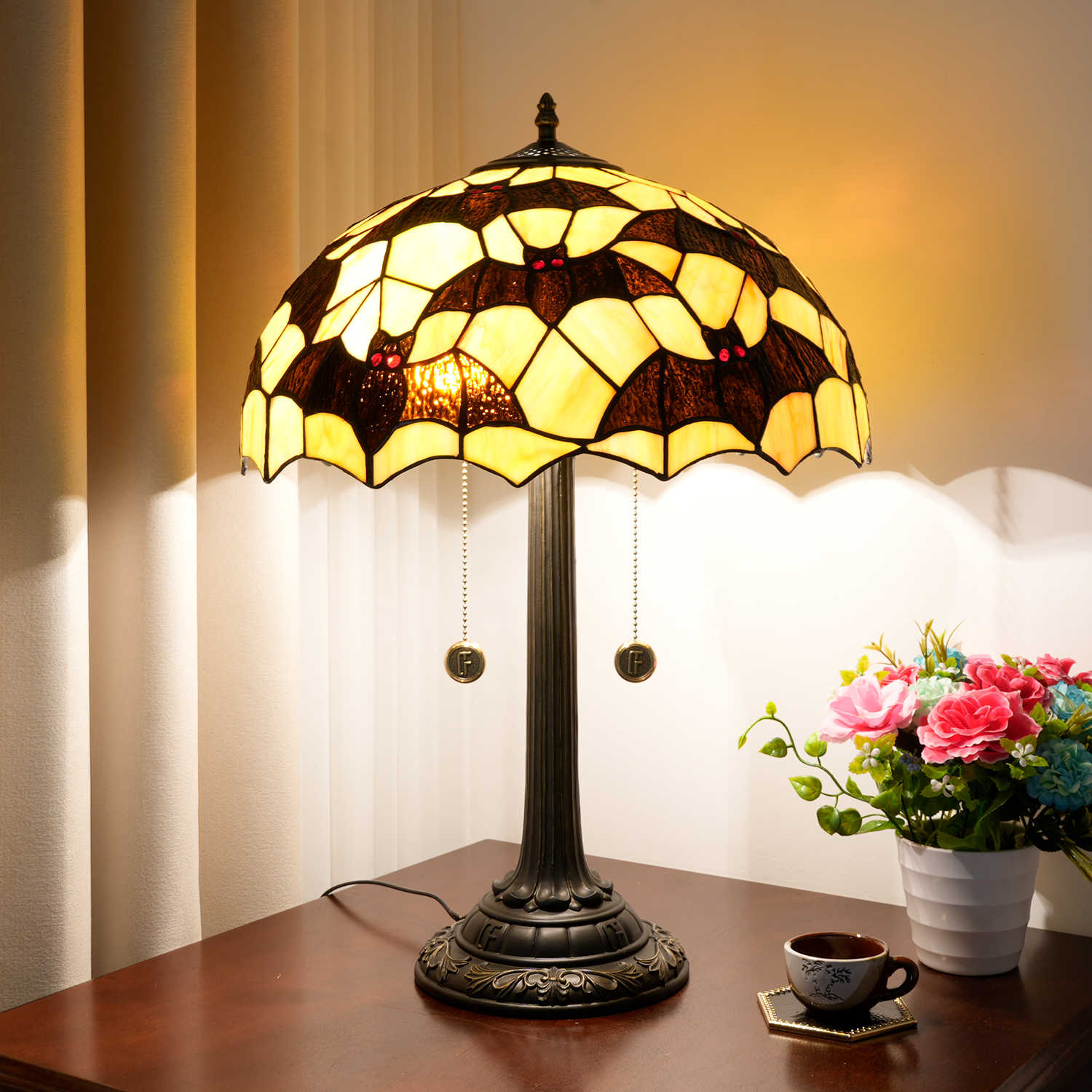 Blivuself Tiffany Stained Glass Table Lamp, Medieval Retro Style Yellow Bottom Bat 16 Inch Bedside Lamp, Suitable For Bedroom Study Dining Room And Other Home Decoration Art (OFT1282)
