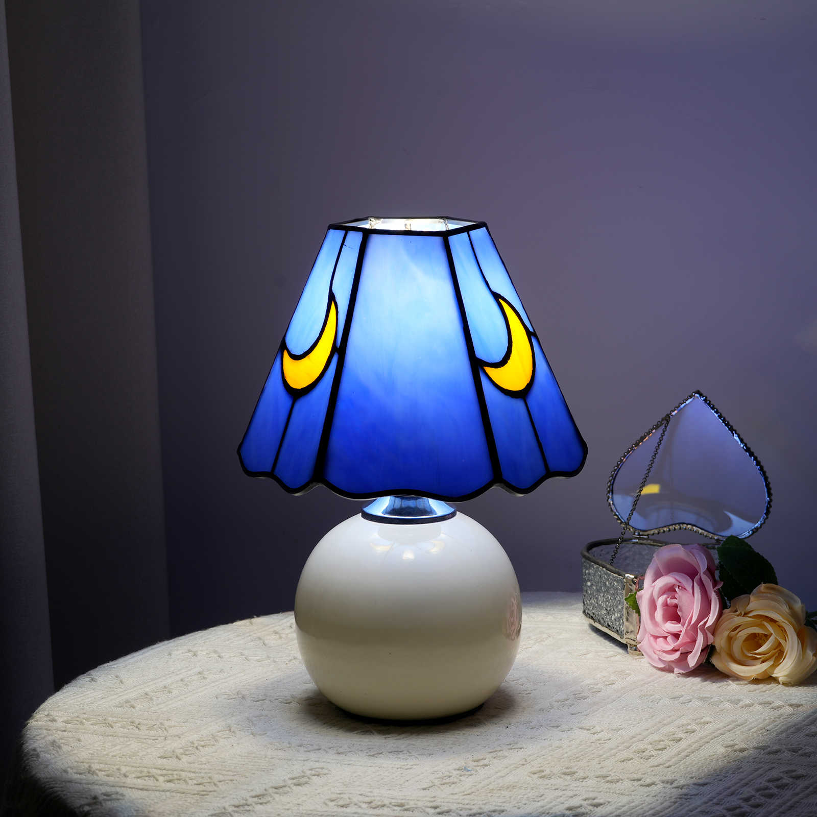 Blivuself Tiffany Table Lamp Victorian Style 7 Inch Blue Moon Design Handmade Stained Glass Lamp Shade, Suitable For Children Gift Bedroom Living Room Etc Warm And Lovely Night Light Home Decoration 7 Inch Blue Moon - Ceramic Mouth Lamp OFU1207