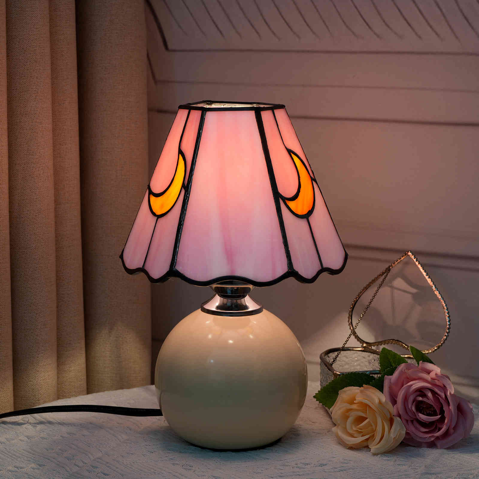 Blivuself Tiffany Lamp Victorian-Style Stained Glass Lamp Shade Pink Moon Nightlight For Bedroom Headboard Office Art Deco Romantic Retro Style Eye Protection Nightlight Home Decor Pink Moon - Big Mouth Ceramic Lamp OFU1145