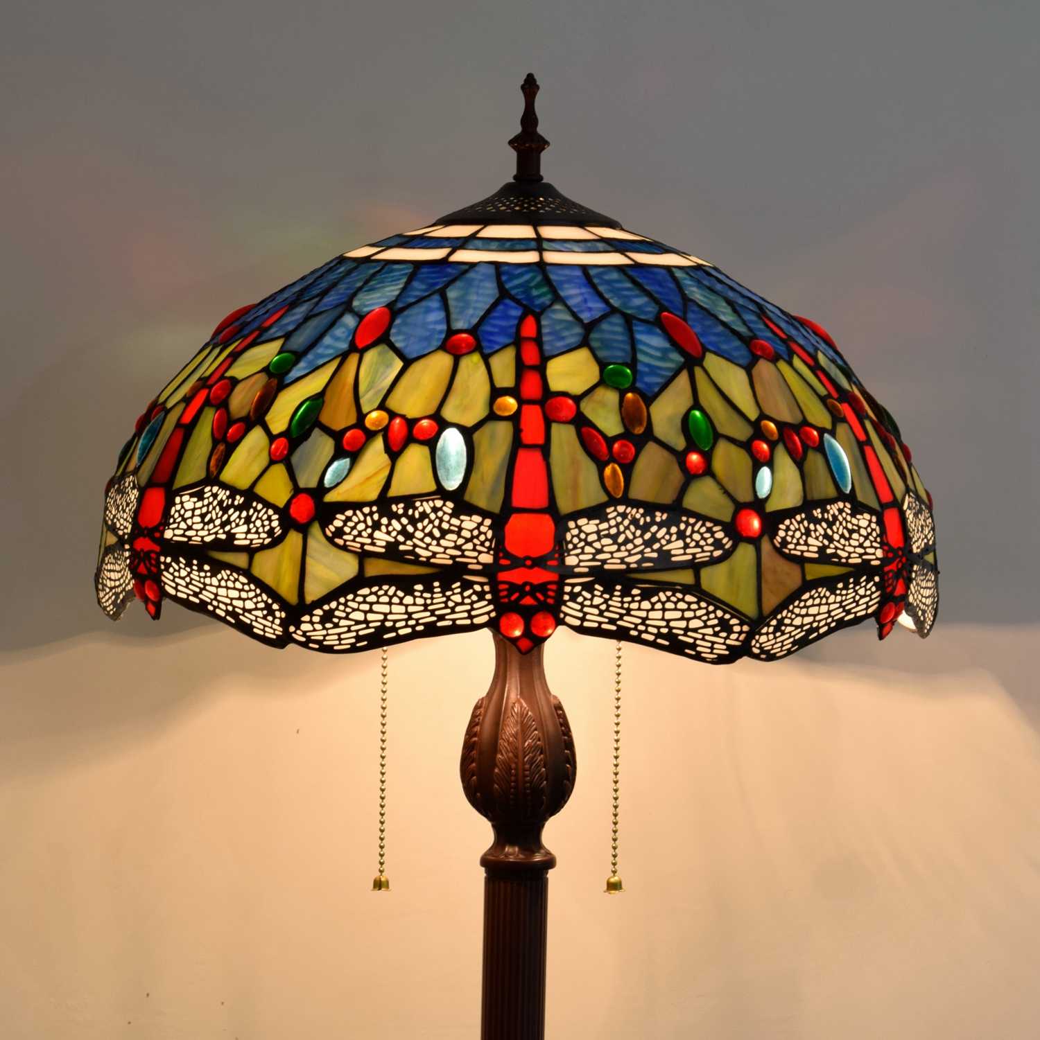 Blivuself Tiffany Floor Lamp 16 Inch Stained Glass Blue Dragonfly, Coffee Base Upright Classic Floor Lamp Suitable For Bedrooms, Dormitories, Living Rooms, Dining Rooms, Study. Tiffany'S Retro-Style Classical Art Furniture And Holiday Decorations (OFCF1019)