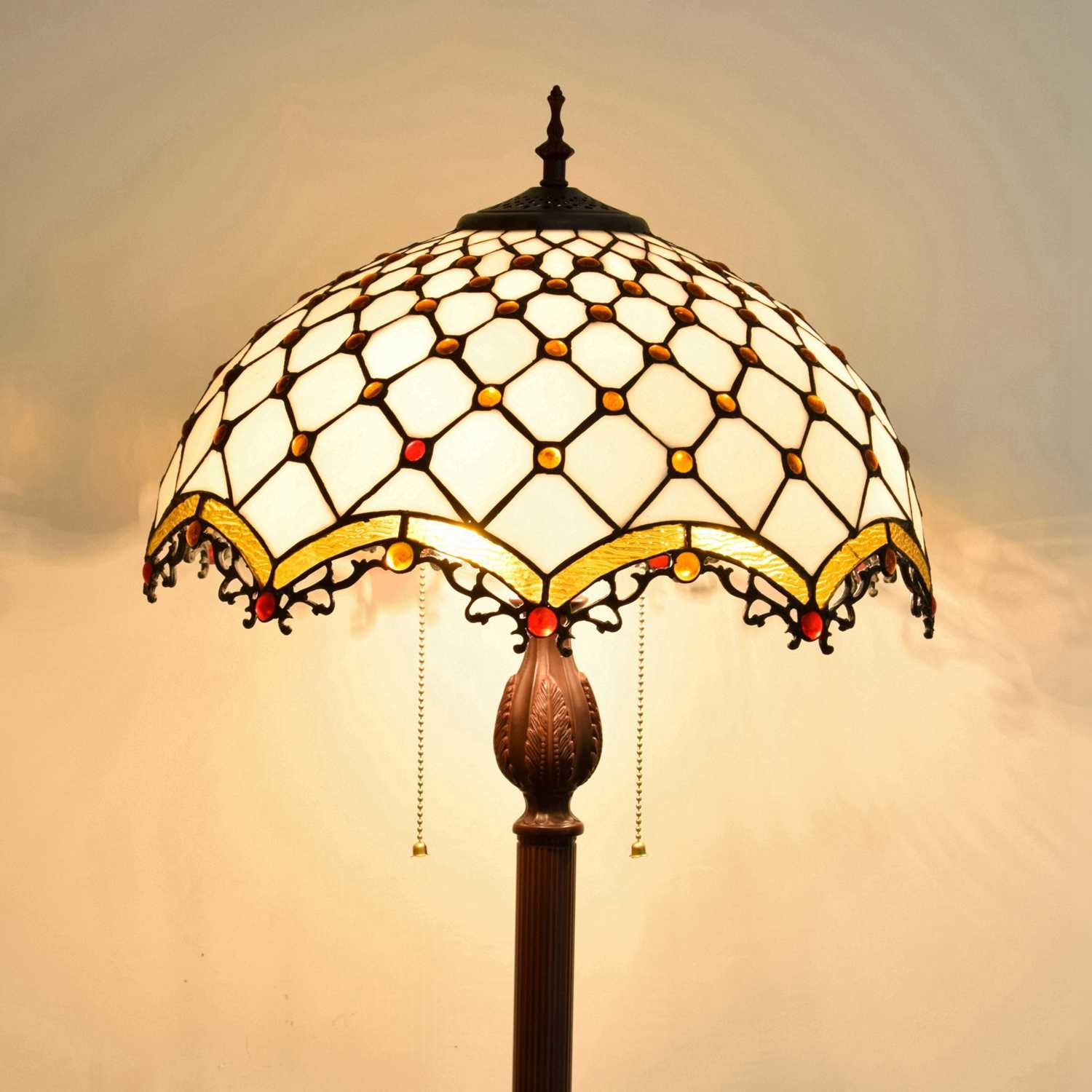 Blivuself Tiffany Floor Lamp 16-Inch Stained Glass Lamp White Cross Beads Coffee-Colored Base Upright Classic Floor Lamp Suitable For Bedrooms Dormitories Living Rooms Dining Rooms And Studies Tiffany Retro Style Classical Art Furniture Decoration (OFCF1014)