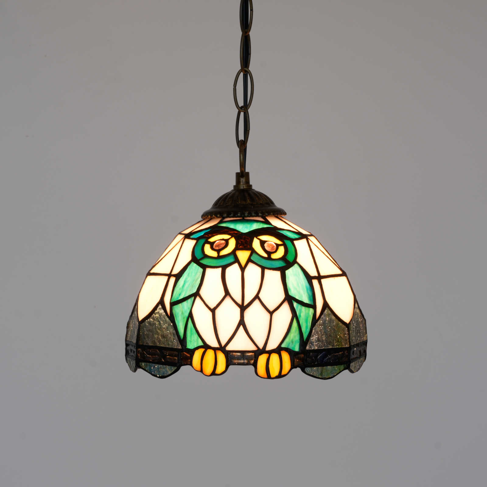 Blivuself Tiffany Chandelier Cyan Owl Stained-Glass Chandelier 8 Inch Adjustable Chain Single Head Tiffany Style Chandelier Elegant Retro Lamps Suitable For Restaurants Bars Guest Houses Cafes Living Rooms Bedrooms And Other Classical Art Home Decoration Lamps (OFP1435)