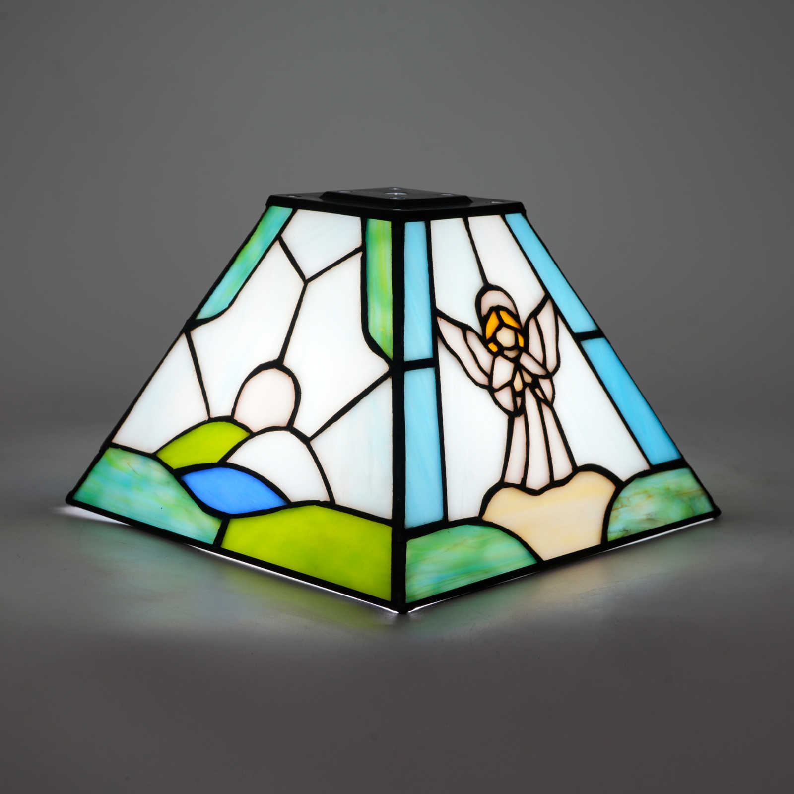 Blivuself Tiffany Lampshade 8 Inch Daytime Make Manual Welding Stained Glass Lampshade Church Believers Quiet Gentle Soft Light Lamp Accessories Replace Lampshade For Desk Lamp Ceiling Lamp Wall Lamp Chandelets DZ08102X 