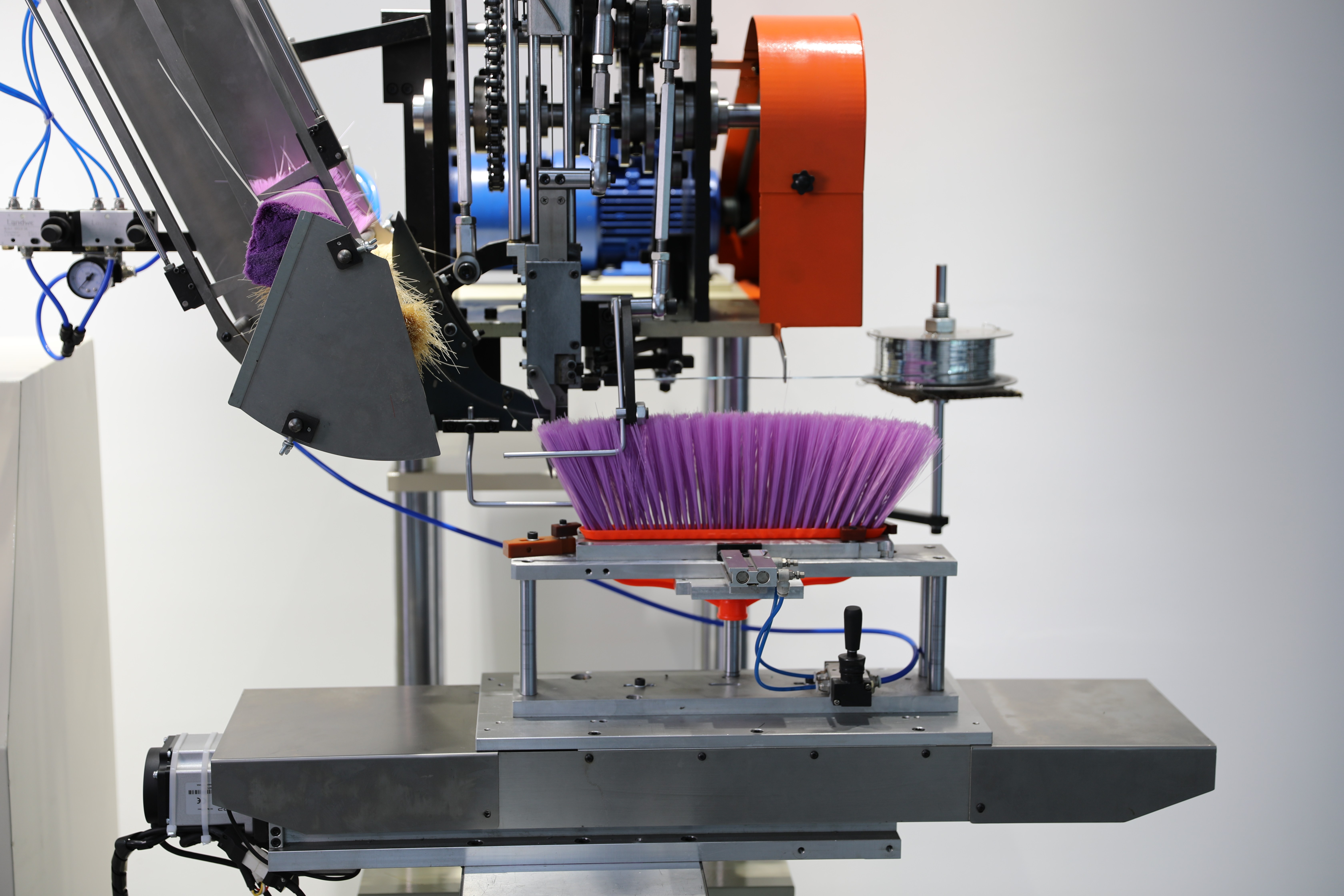  Purchasing Cleaning Brush Machinery: Focus on These 4 Points—More Reliable Than Just Low Prices