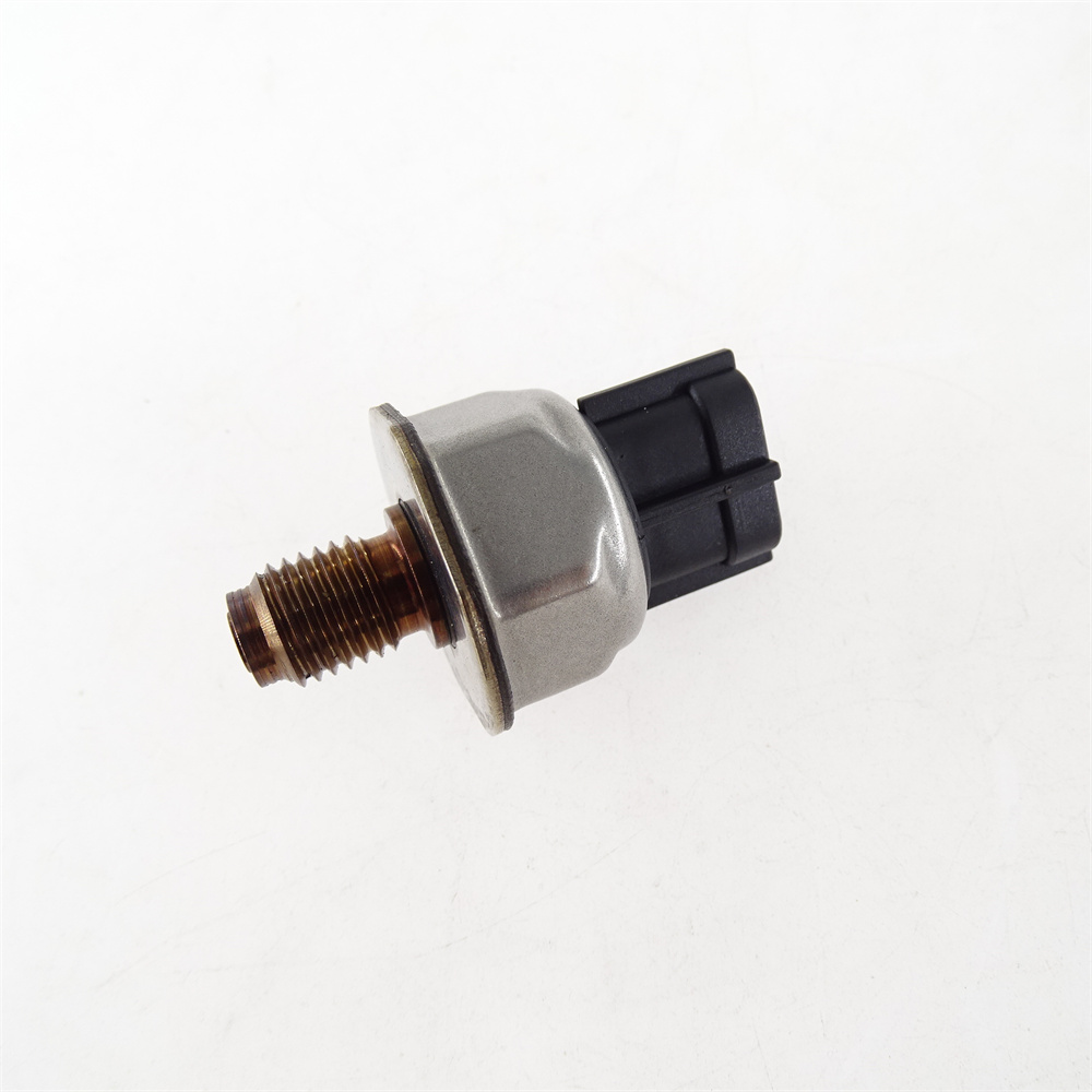 8981816160 Fuel Rail Pressure Sensor For Isuzu D-MAX 2002–2012 8C1Q-9D280-AA 1570P1 9664613880 9665400680 55PP06-03