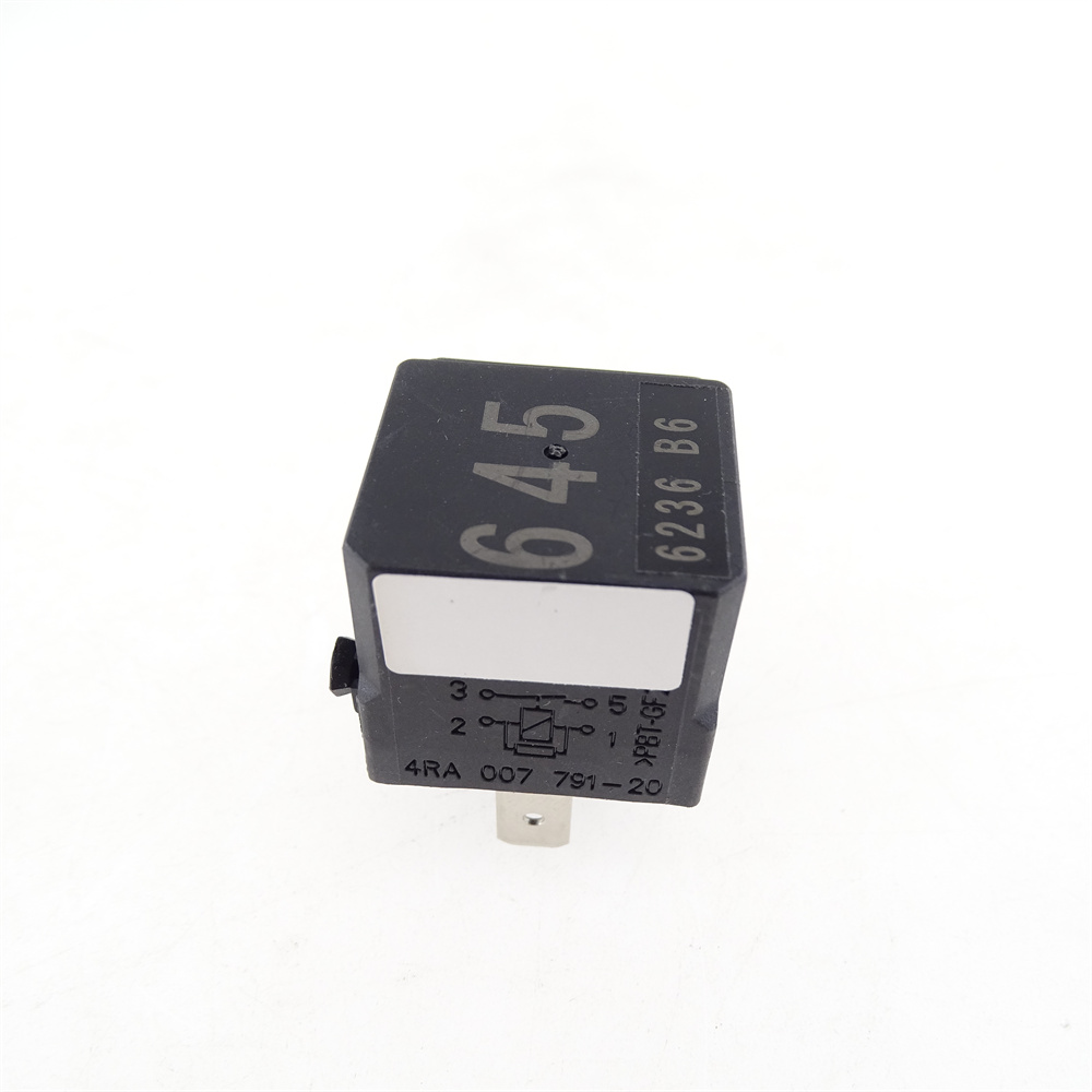 4H0951253A #645 Cooling Fan Relay For VW Beetle CC Golf ID.4 Jetta Passat Tiguan Touareg For Audi A3 A4 A5 A6 A7 A8 8K0951253