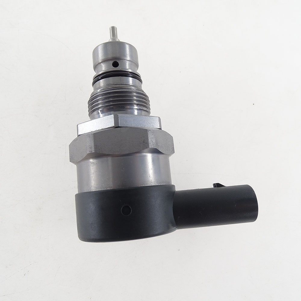 Automotive Fuel Pressure Sensor for Audi Volkswagen Skoda SEAT Bugatti 0281006074 057130764AA