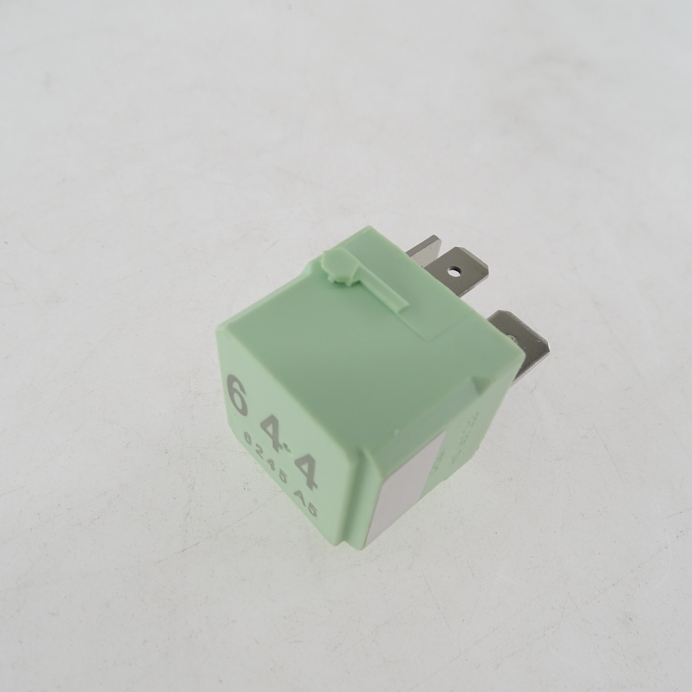 644 CAR 12V Relay 4H0951253 V23136-J0006-X079 12VDC DC12V 4PIN for Volkswagen Bora Golf Jetta Passat Tiguan AUDI A4 A6 Q5 TT 7M0951253A