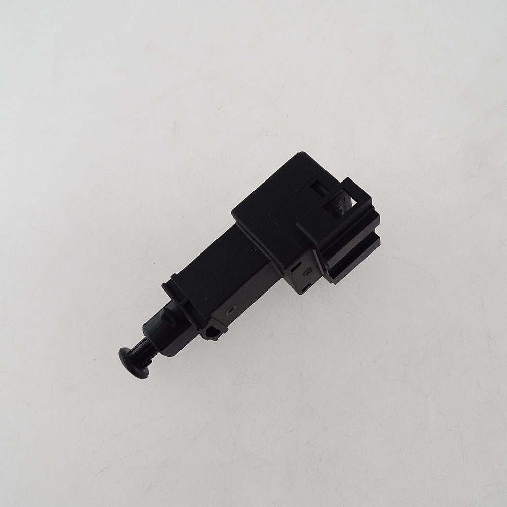 Car Brake Light Switch 1J0 945 511A for Audi A2 A3 TT Seat Arosa Cordoba Ibiza Vario Leon 1J0 945 511B 1J0 945 511 C 1J0945511