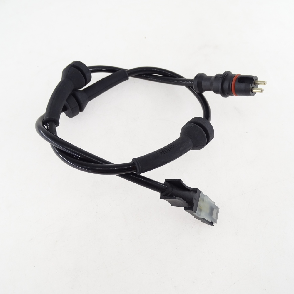 Front Left Right ABS Wheel Speed Sensor For Renault Grand Scenic Megane Scenic # 8200346992 8200296570 8200043135 0265007467