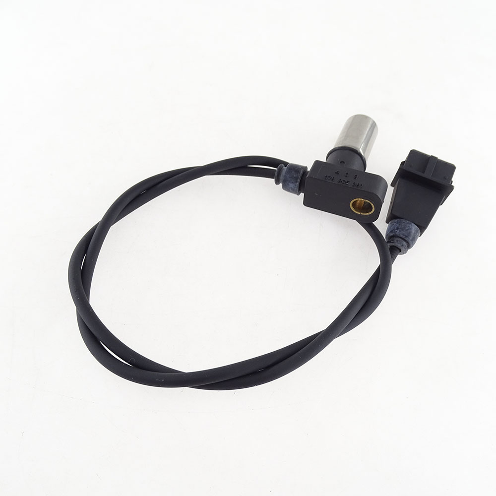 Crankshaft Position Sensor for 80 90 100 200 A4 A6 A8 S2 S4 S6 S8 2.0 2.3 2.5 2.6 2.8 077905381A 078905381C 034905381 034905381A 035905381B
