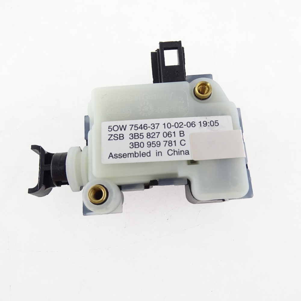 Rear Trunk Lock Actuator Servo Motor 3B0959781 For VW Jetta Golf MK4 Beetle Polo Passat B5 Audi A6 S6 RS6 3B0959781C 3B5827061B