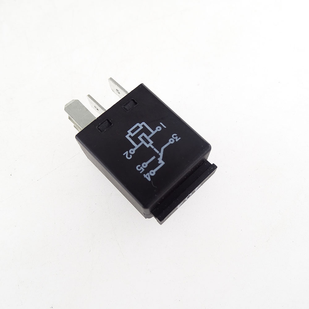 Front Headlight Cleaning Control Relay for Volkswagen Polo Touran Tiguan Passat Audi Q7 Q8 S6 Skoda Octavia 7M0951253C 4H0951253C