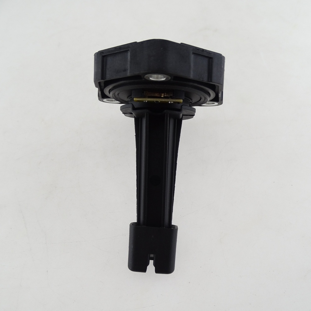 03C907660M Oil Tank Level Sensor Component for AUDI A3 A4 A5 A6 S4 S5 Q5 Q7 TT VW Passat Jetta Golf SKODA SEAT 6PR009629