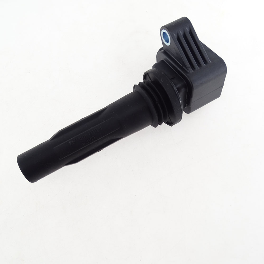 Automotive Ignition Coil for MG 3 Roewe RX3 I5 I6 10239858