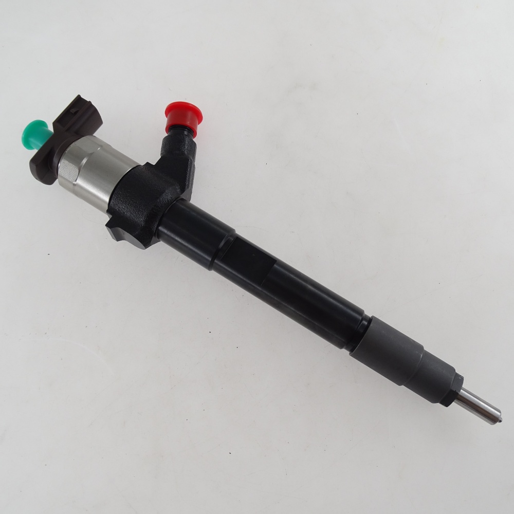 Fuel Injector 295050-1760 1465A439 for Mitsubishi Engine 4N15 Vehicle L200