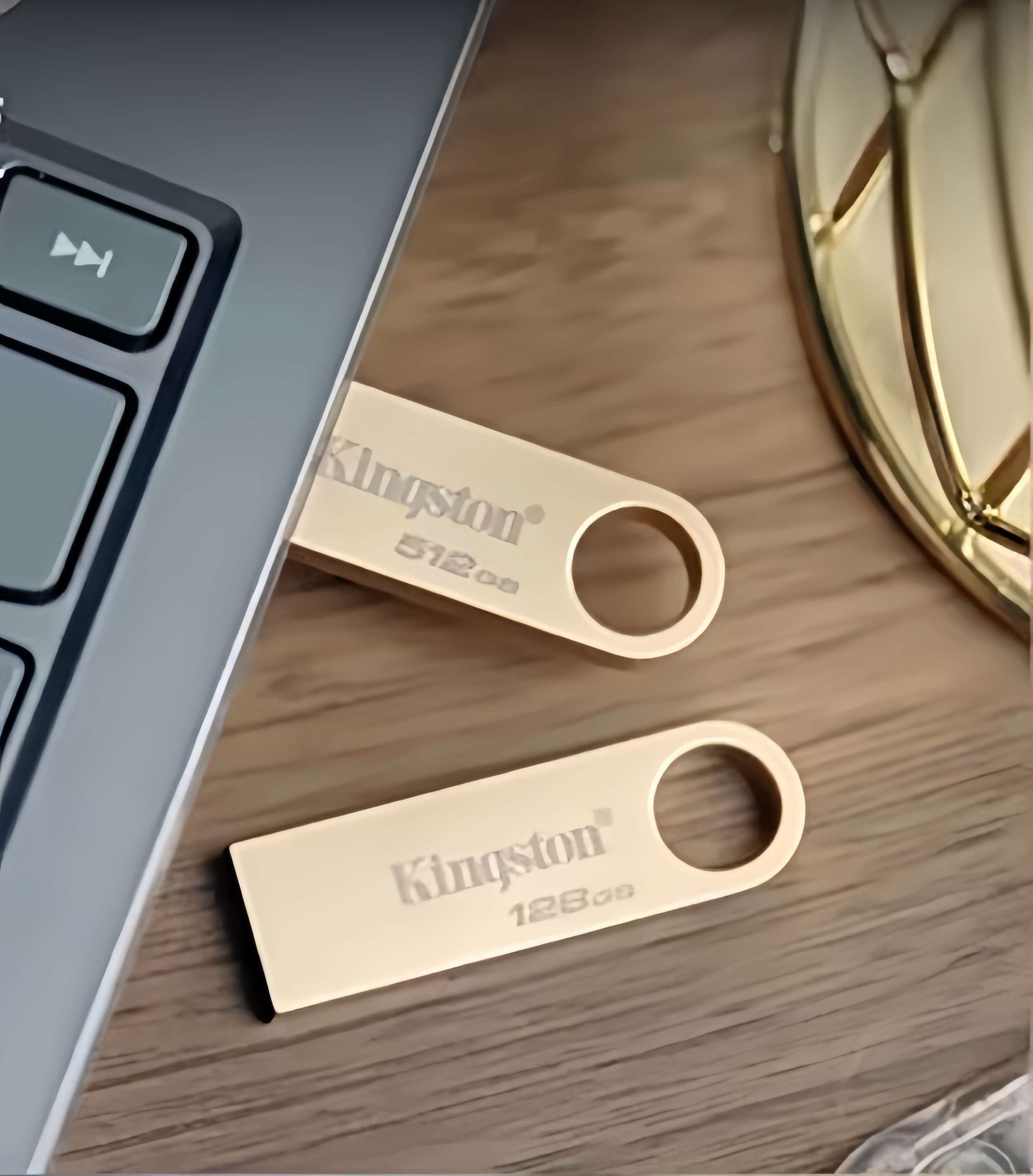 DTSE9G3 3.2 200M/S metal U disk, read speed 220MB/s write speed 100MB/s learning office bidding computer car universal