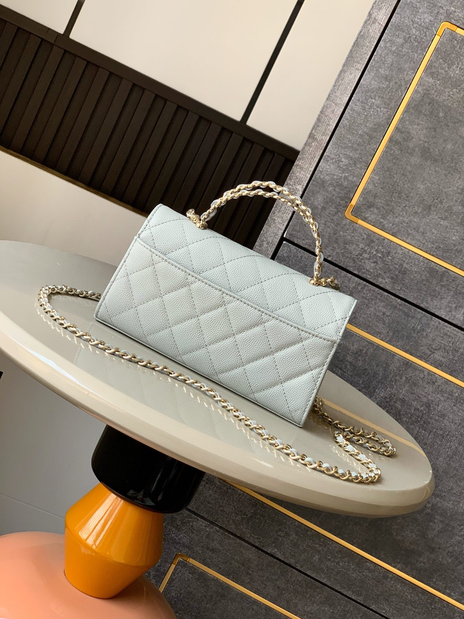 Chanel 25s Cross Handle Kelly Leather Horizontal Edition Large light gray