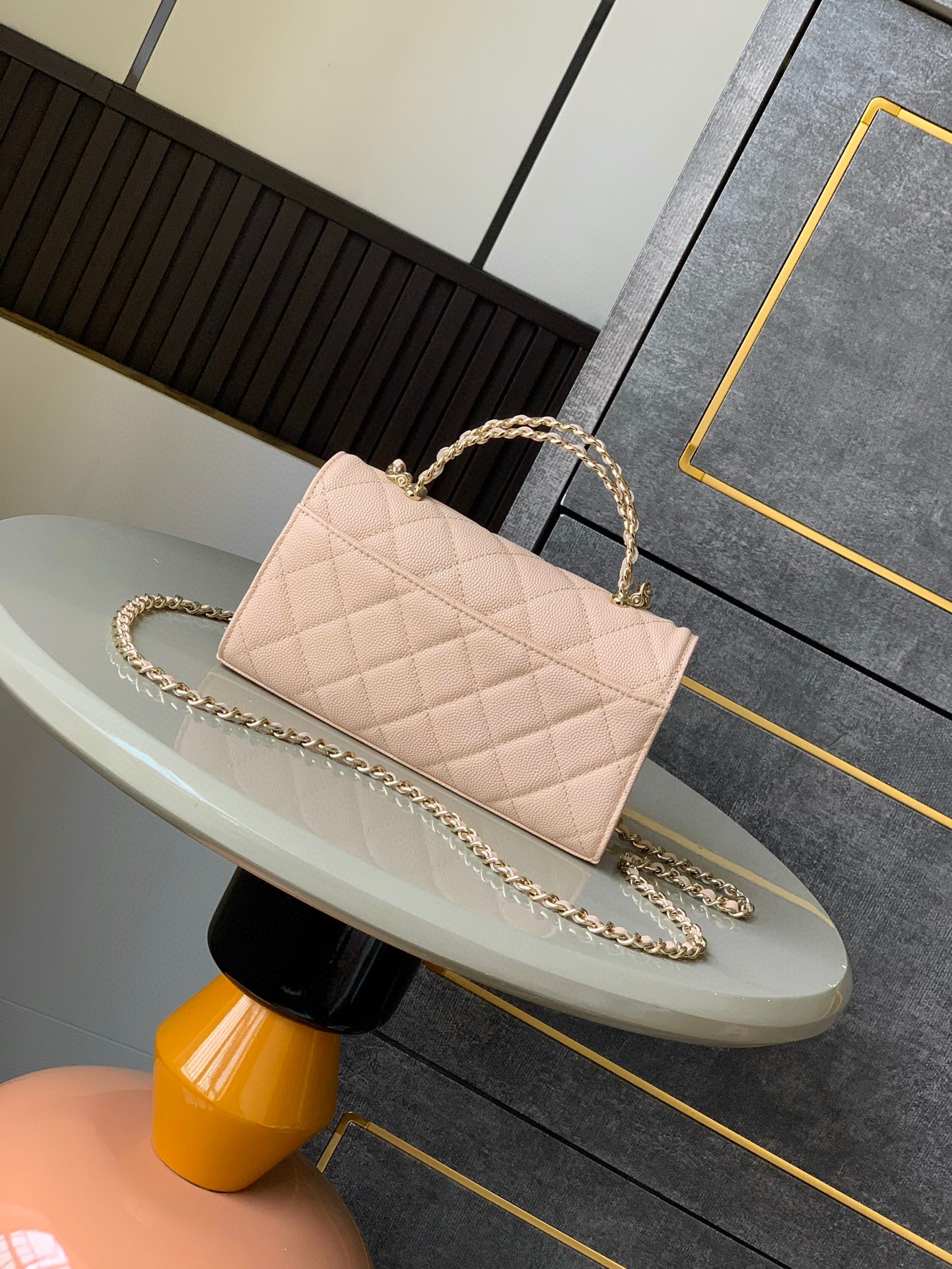 Chanel 25s Cross Handle Kelly Leather Horizontal Edition Large light apricot