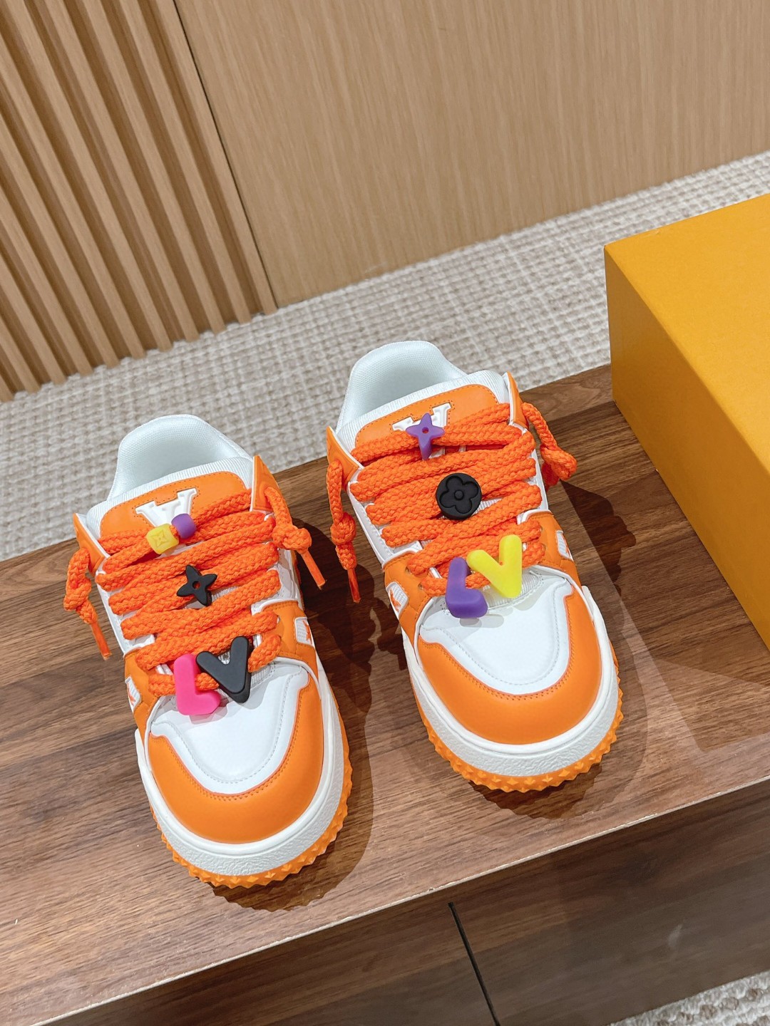 Louis Vuitton Trainer Maxi sneaker orange