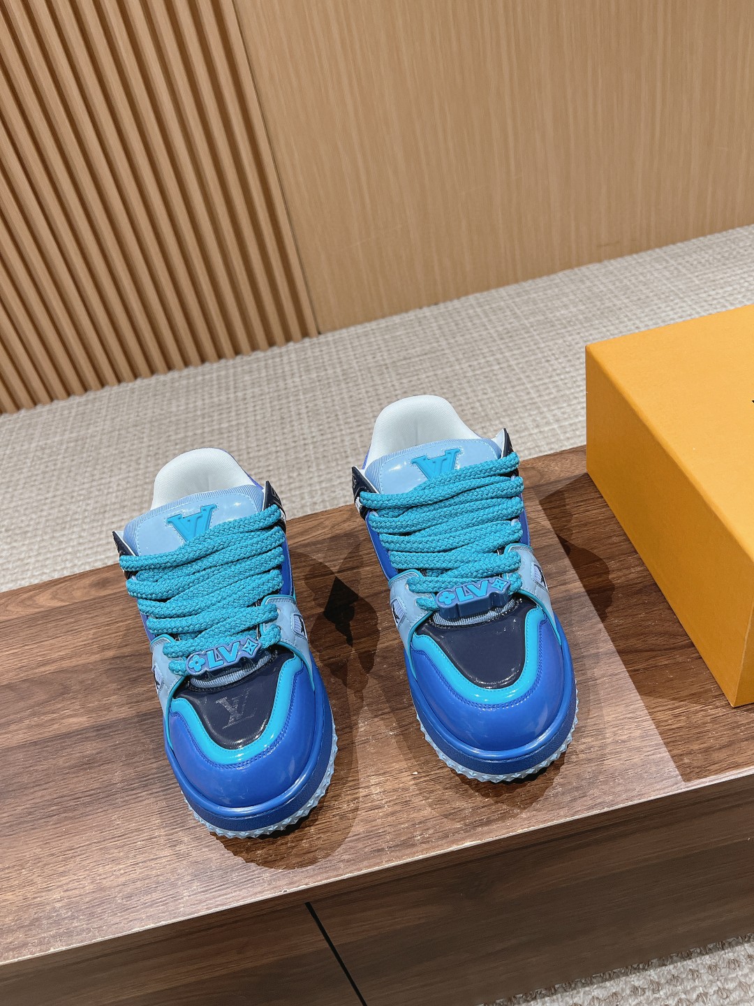 Louis Vuitton Trainer Maxi shiny sneakers blue black sneakers