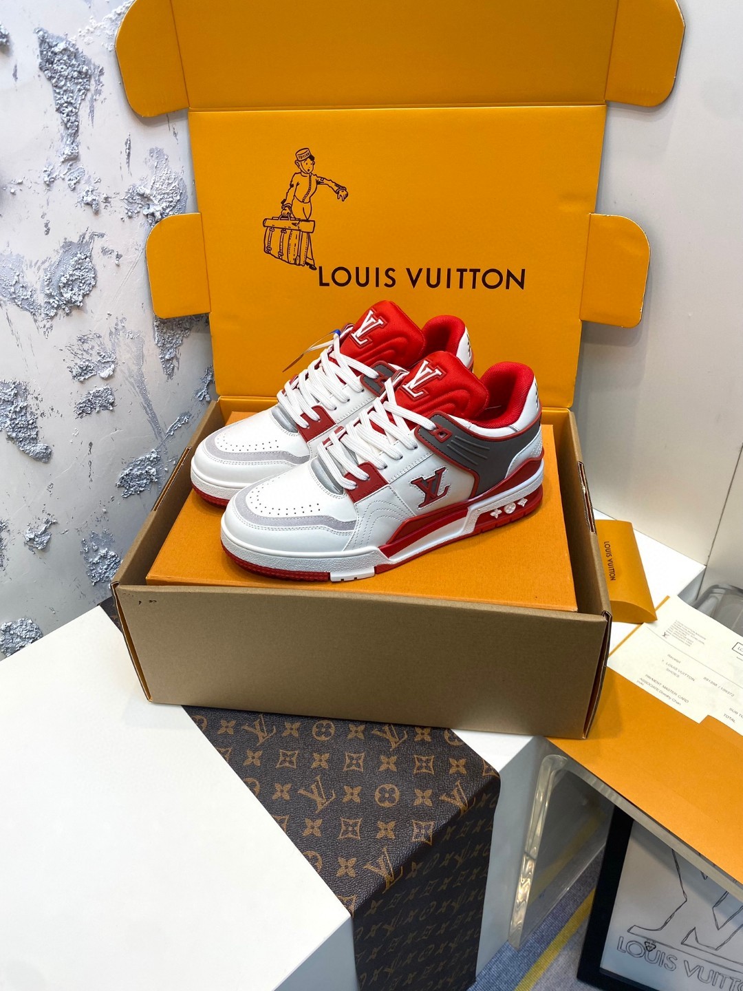 Louis Vuitton Trainer Sneakers Special Edition red white grey