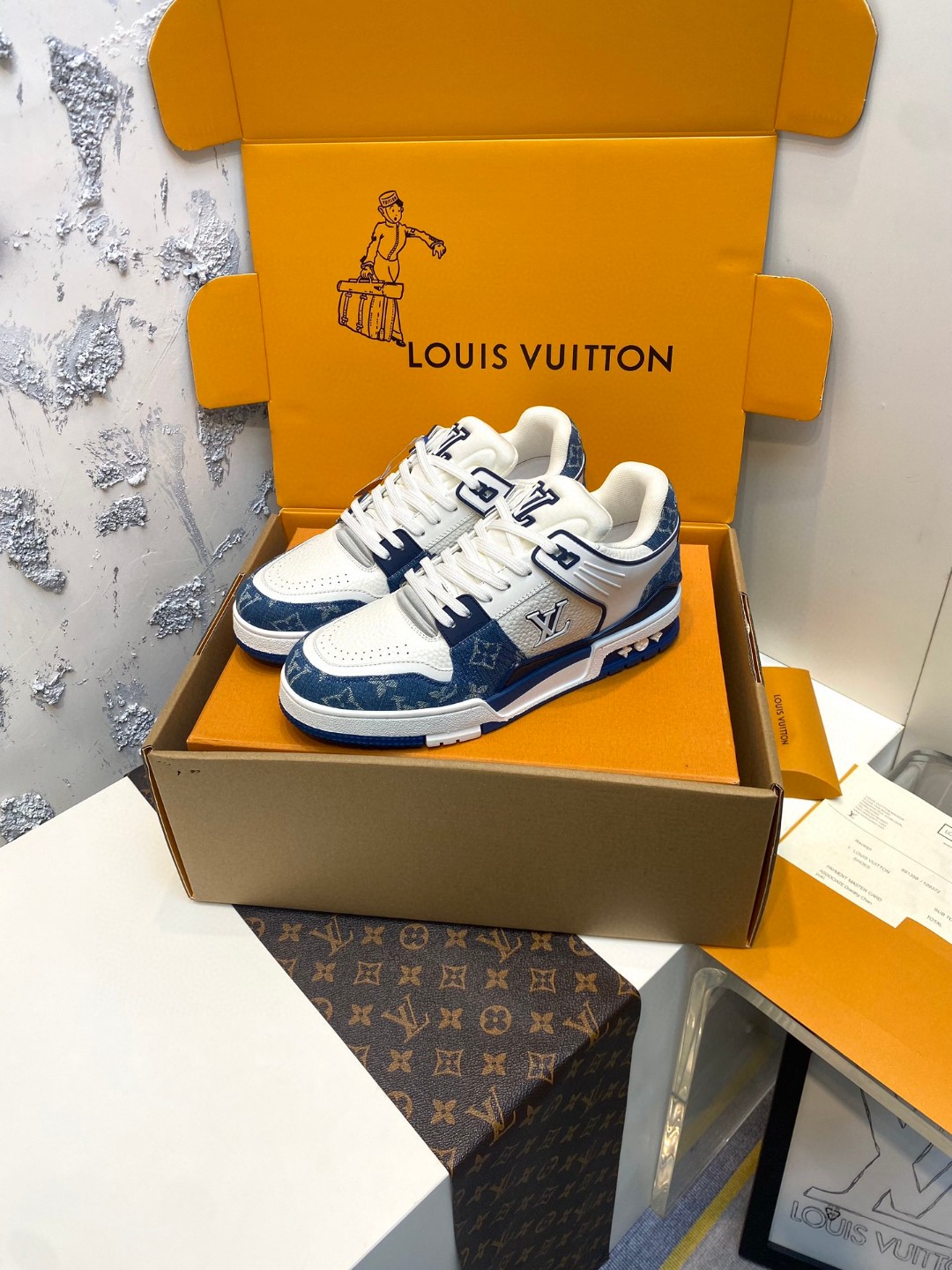 Louis Vuitton Trainer Sneakers Special Edition blue white