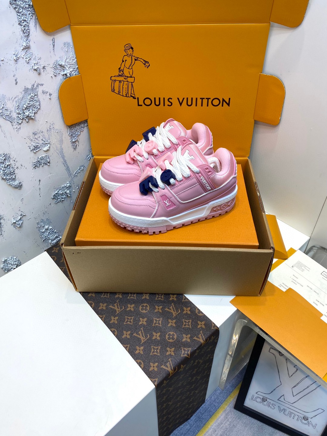 Louis Vuitton Trainer Maxi Sneaker Love Leather pink
