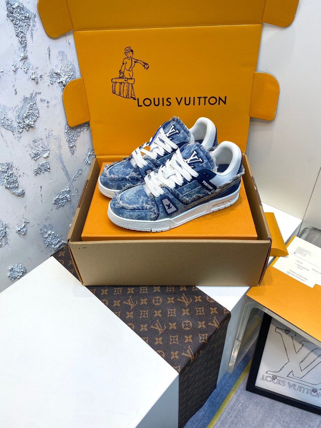 Louis Vuitton Maxi sneakers denim blue