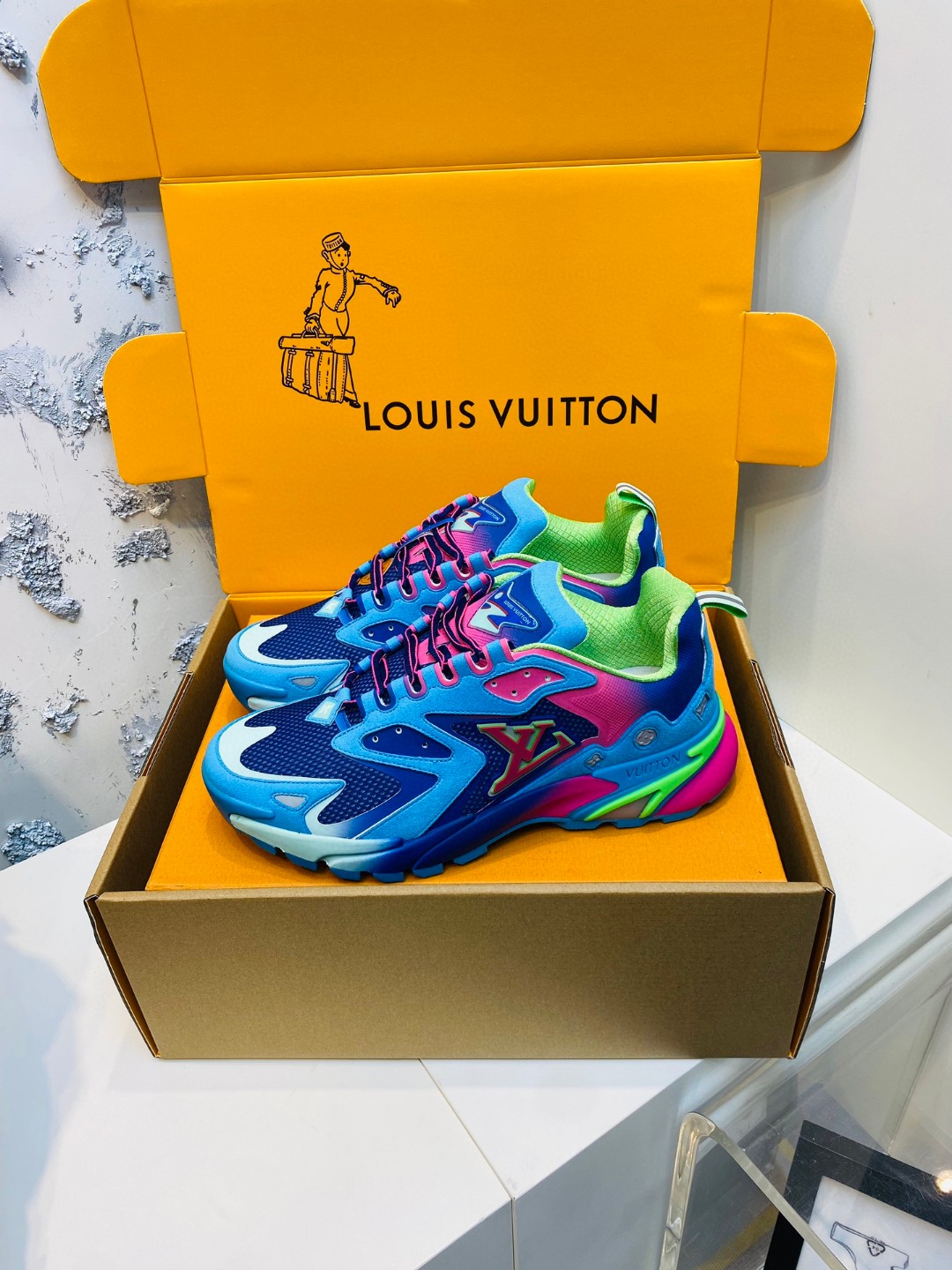 Louis Vuitton Runner Tatic sneakers blue red green