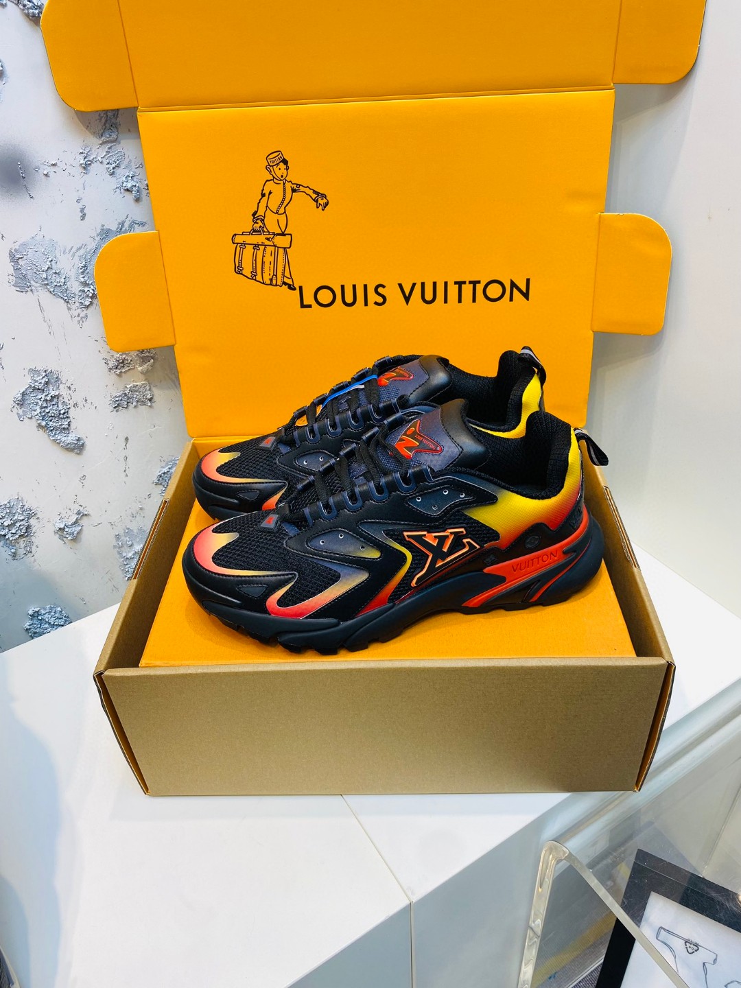 Louis Vuitton Runner Tatic sneakers black red