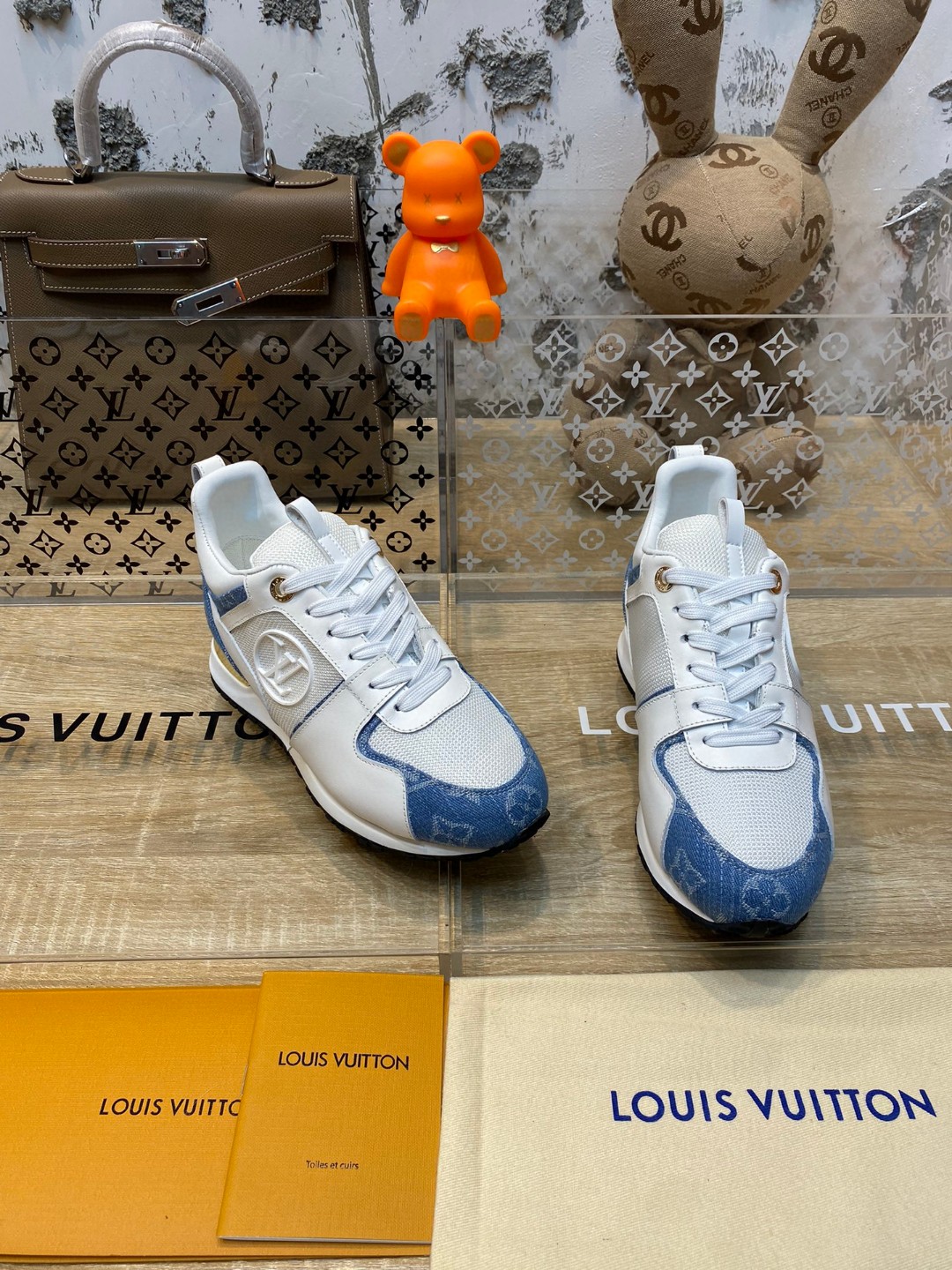 Louis Vuitton Run Away sneakers white blue