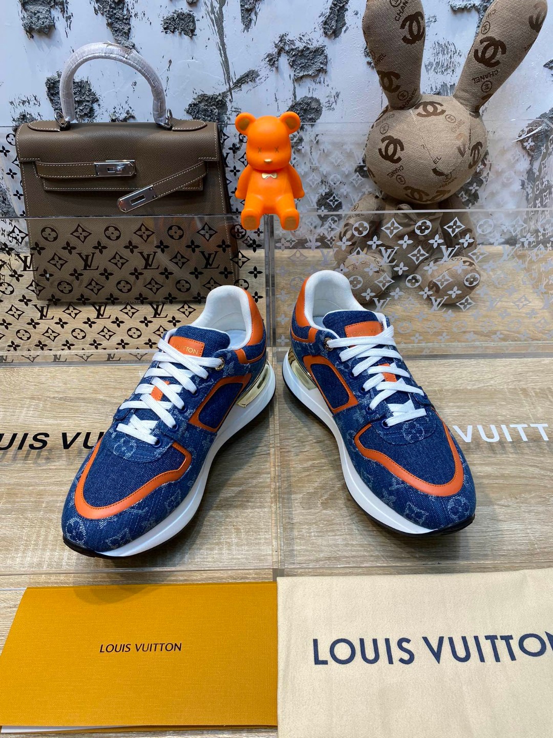 Louis Vuitton Run Away sneakers blue orange