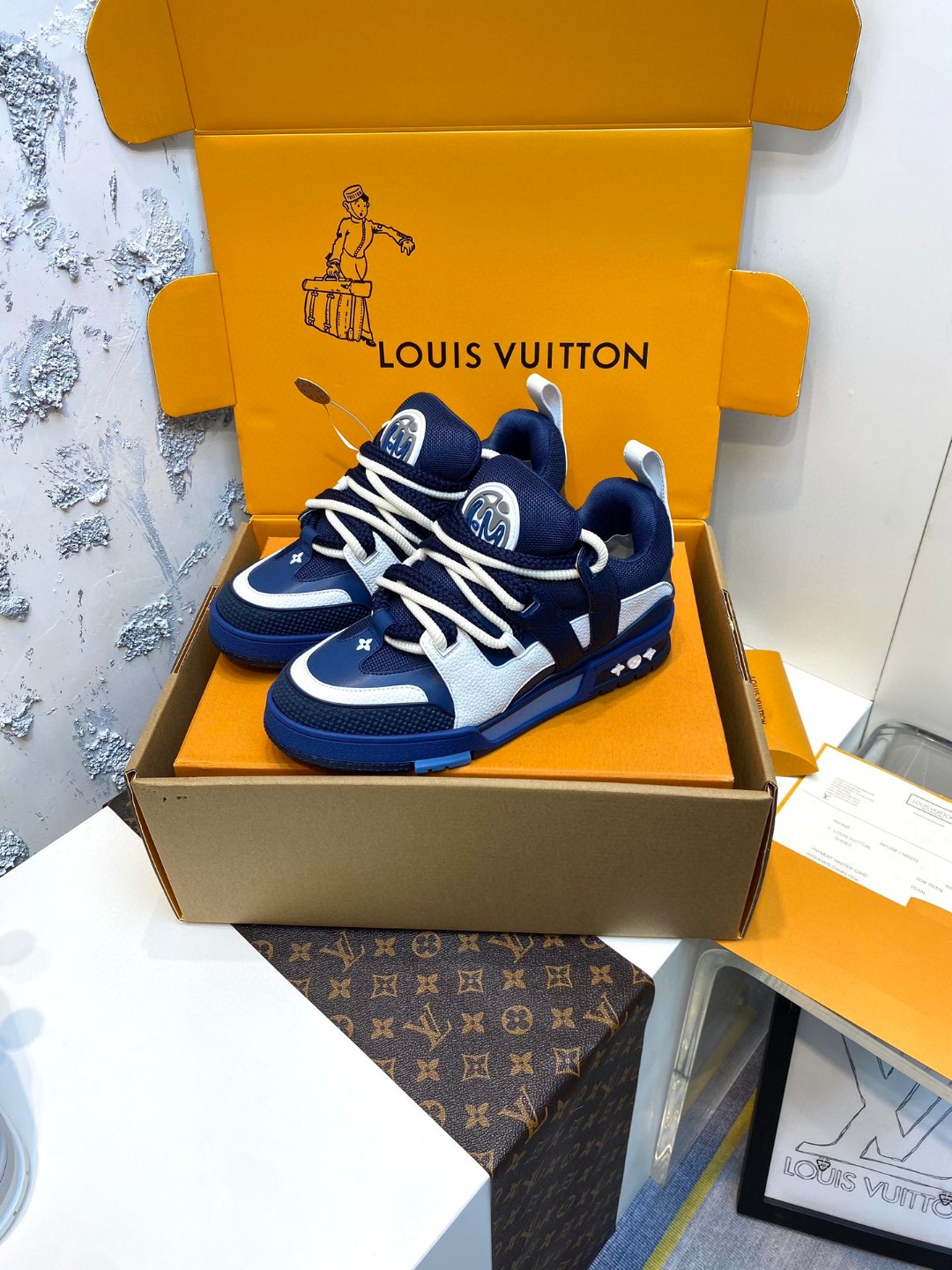 Louis Vuitton Skate sneakers blue white
