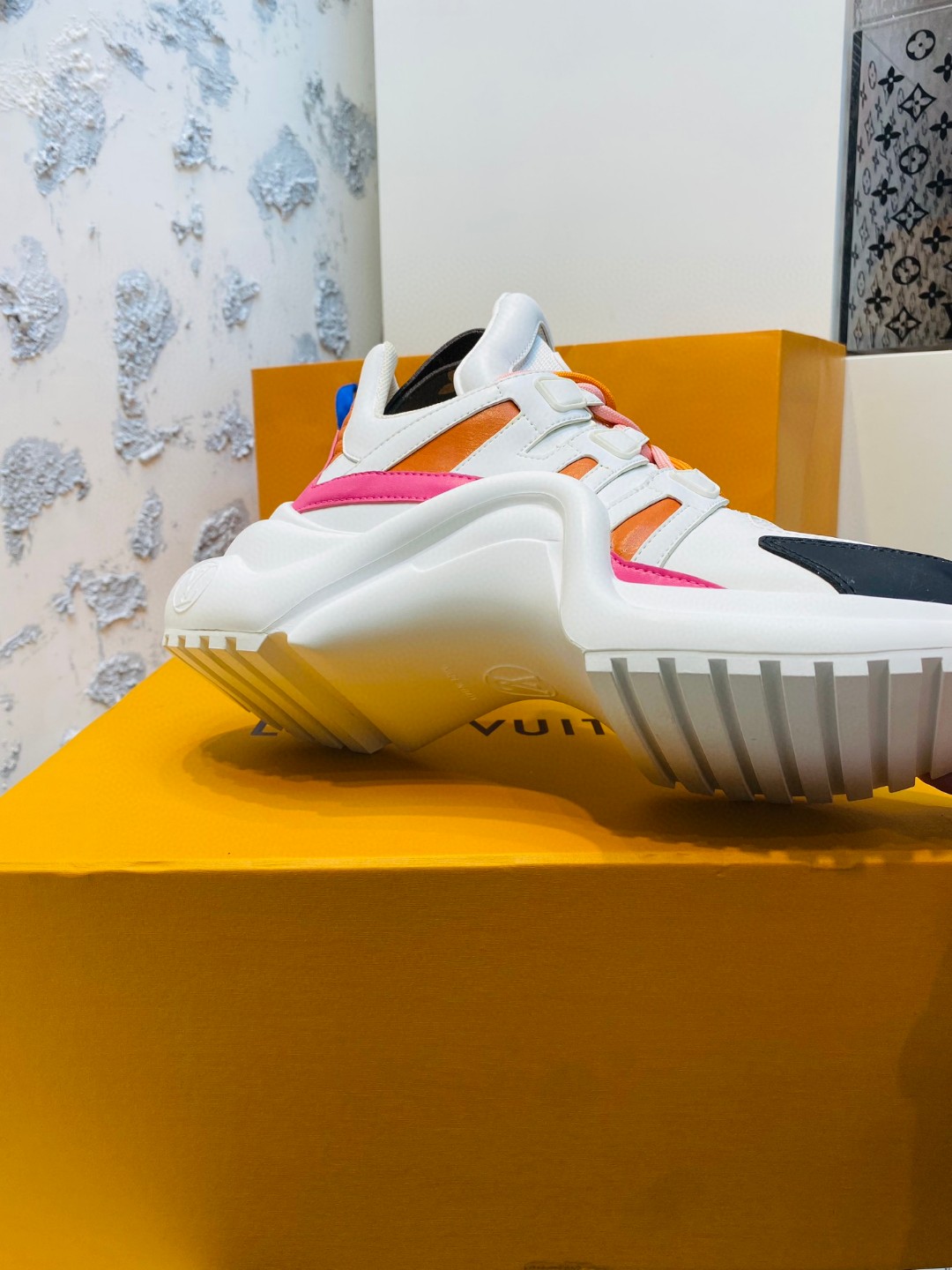 Louis Vuitton Cruise Archlight white pink orange