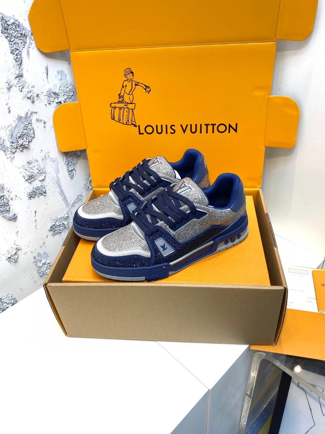 Louis Vuitton Trainer sneakers diamond blue grey