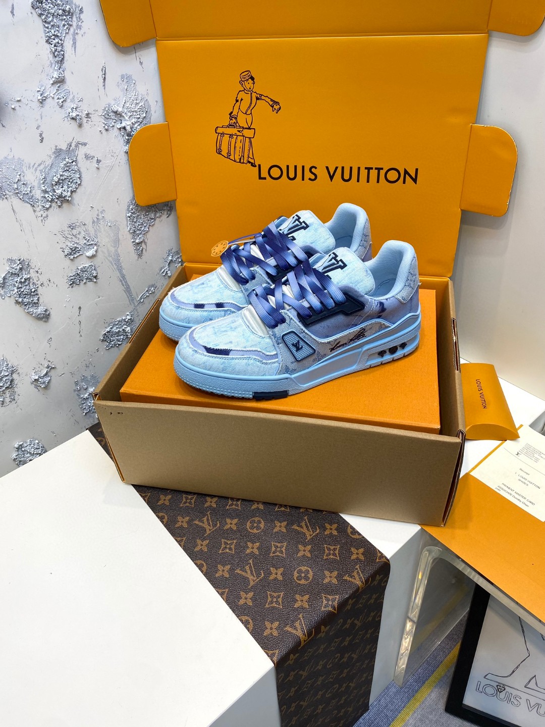 Louis Vuitton Trainer denim sneakers blue