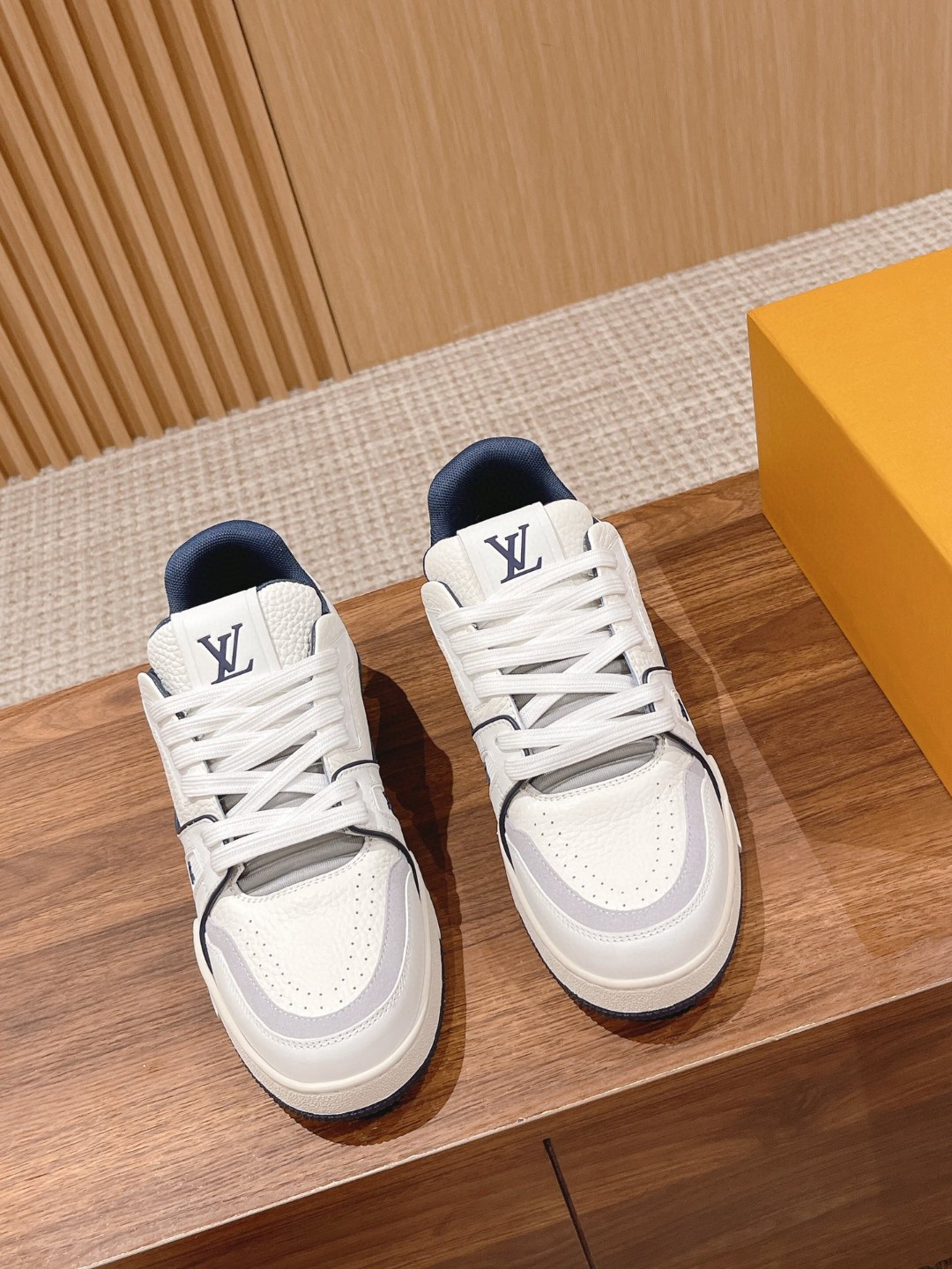Louis Vuitton X Tyler Trainer #54 Sneakers white blue