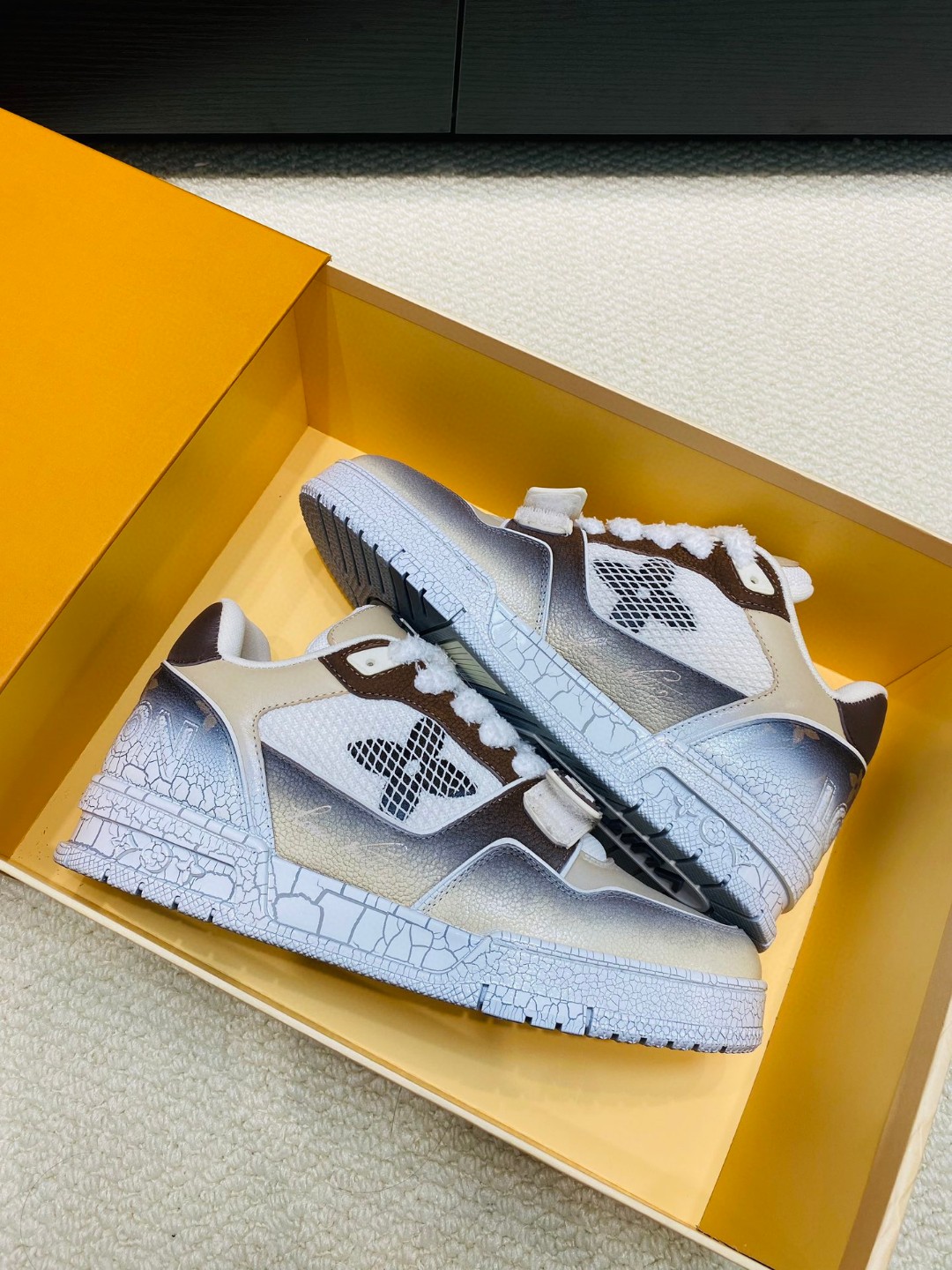 Louis Vuitton X Tyler Trainer  Burst pattern sneakers brown