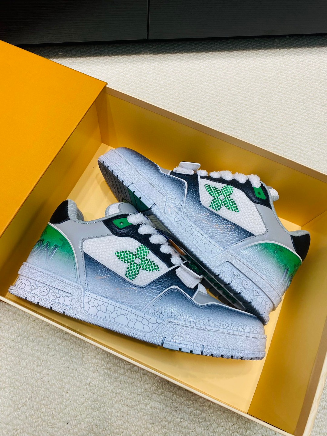 Louis Vuitton X Tyler Trainer Burst pattern sneakers green