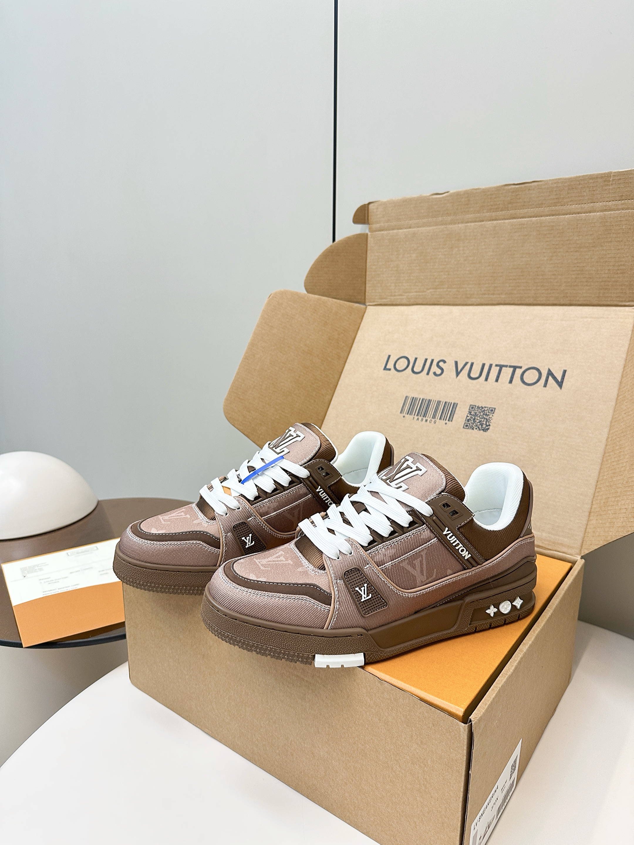 Louis Vuitton X Tyler Trainer sneakers brown