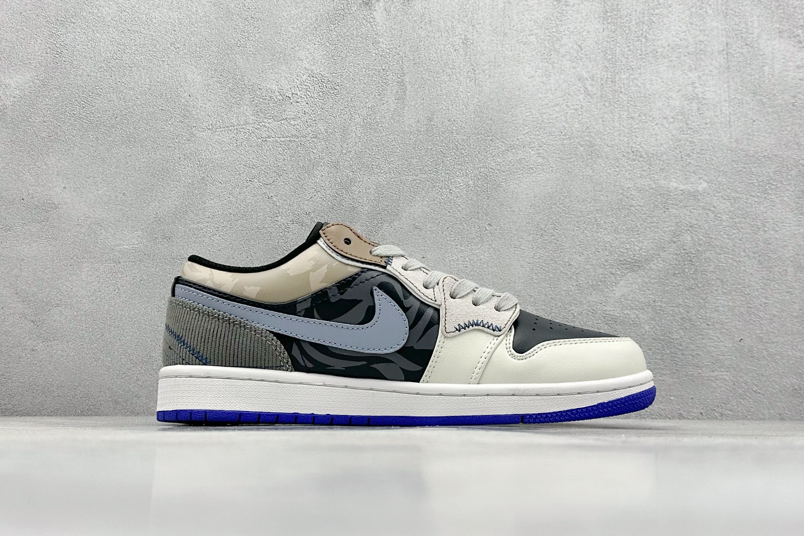 Jordan Air Jordan 1 Low Panda prank grey white blue